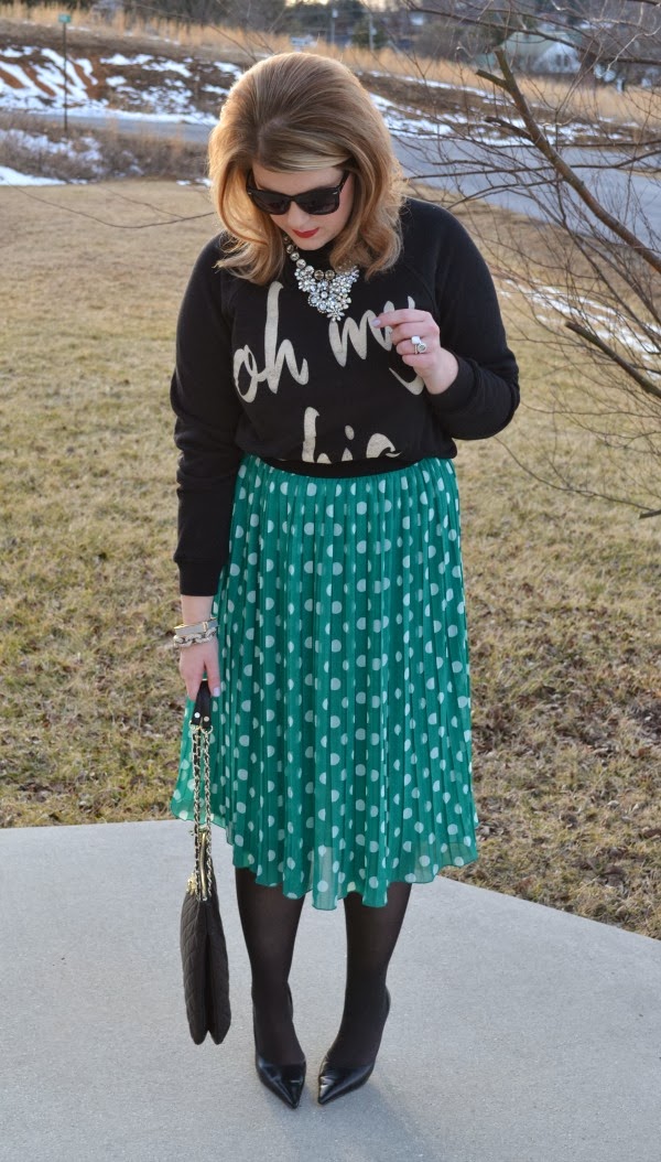 My Style: Chic Sweatshirt | Julie Leah | A Southern Life and Style Blog