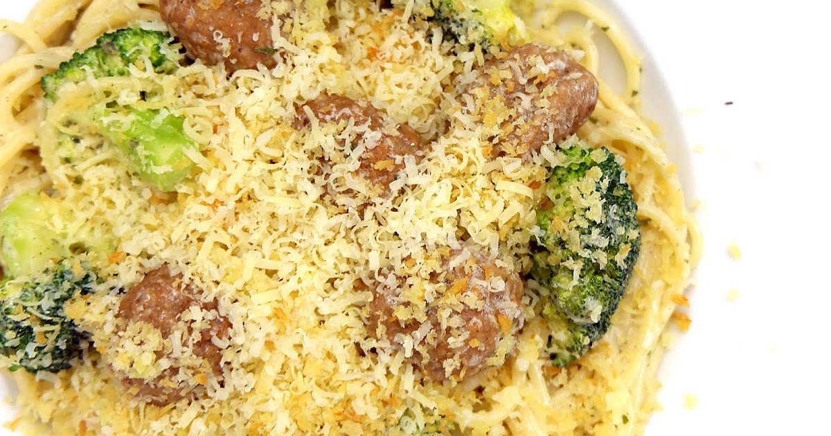 RECIPE SPAGHETTI WITH MEATBALLS AND GRUYÈRE CHEESE SAUCE