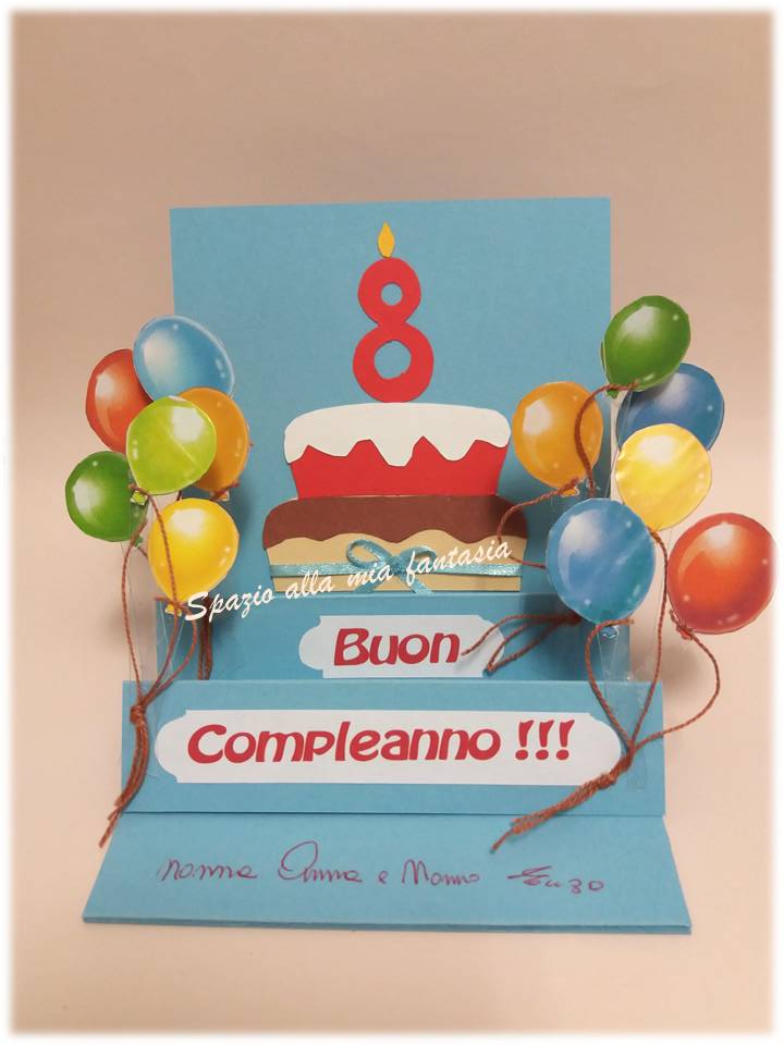 8 Anni Logo Delloro Di Buon Compleanno Su Fondo Bianco