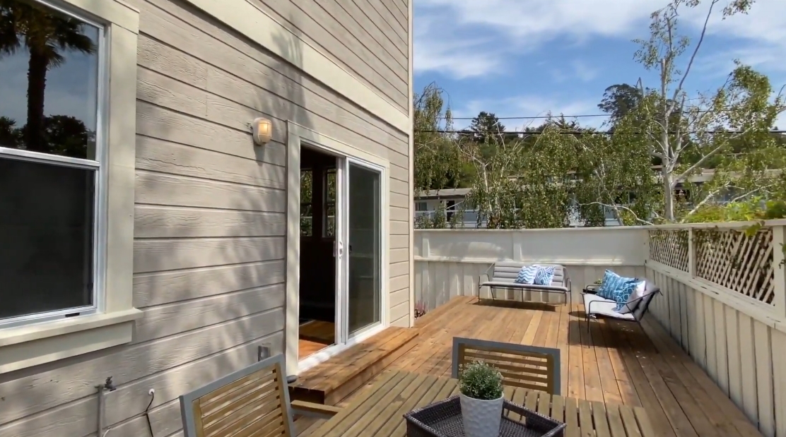 Tour 2 Courtney Ln, Mill Valley, CA vs. 17 Interior Design Photos