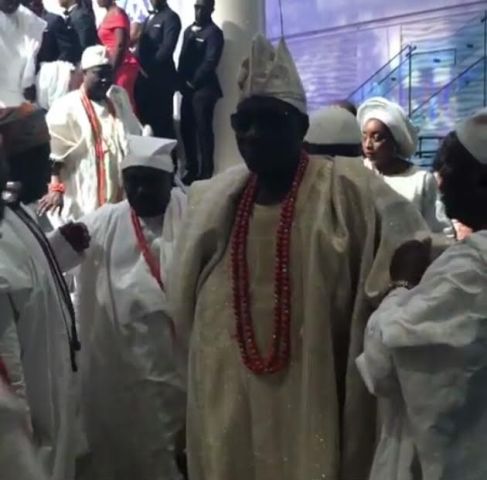 1 Video: Ooni of Ife and Oba of Lagos attend Obasanjo's son's wedding