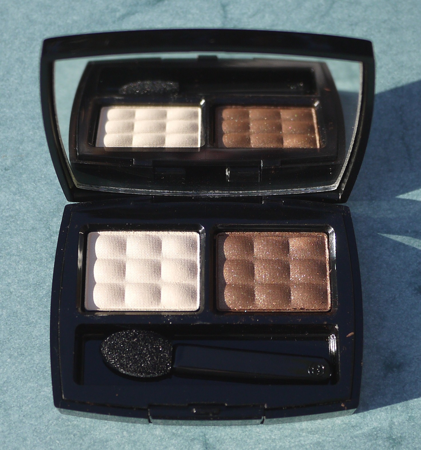 Best Things in Beauty Chanel BrunExpress Silky Eyeshadow Duo Giveaway