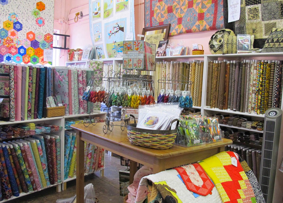 Quilting in an RV by Jo Happiness is...Quilting, McKinney, TX