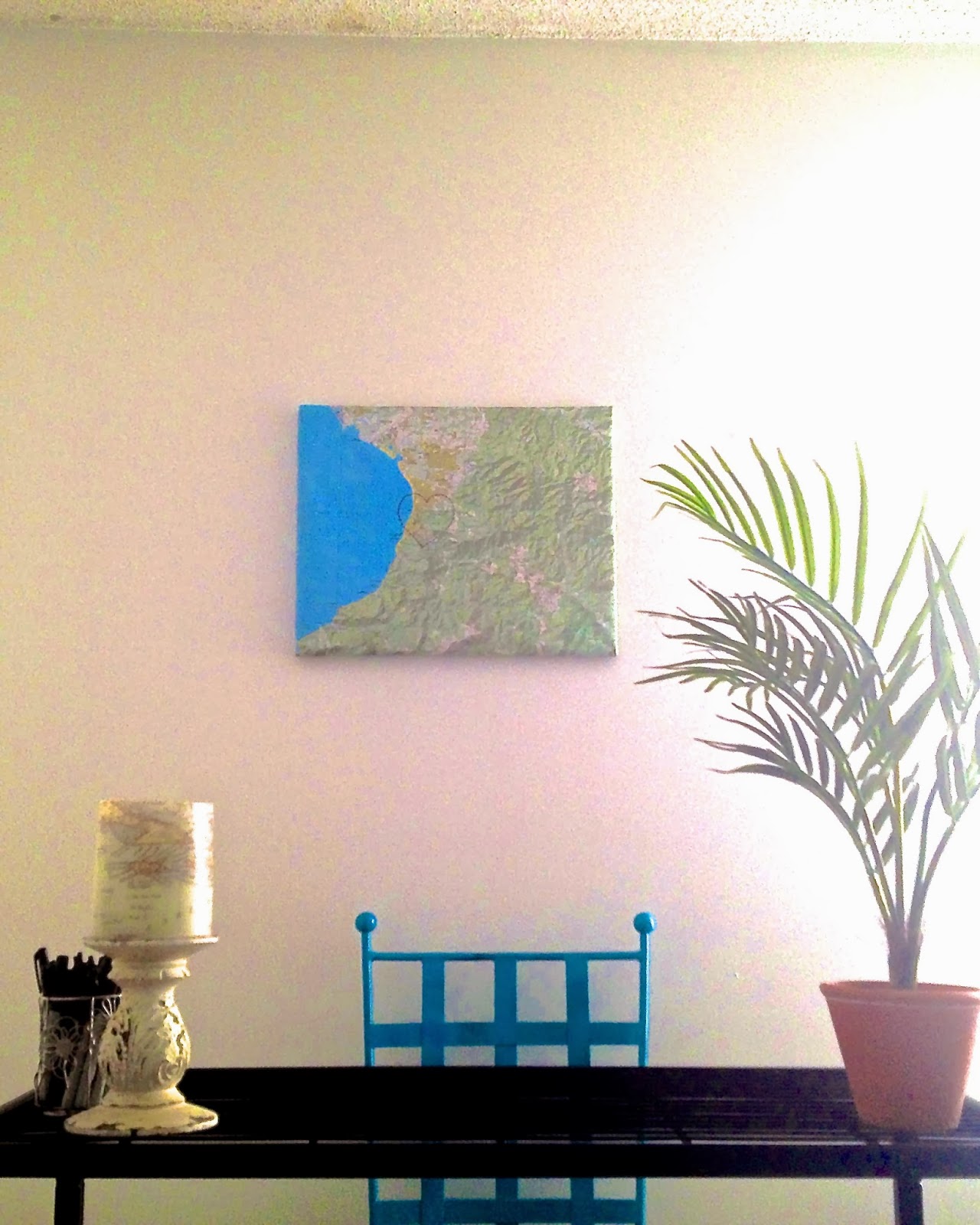 Organized Charm: 5 Ways to Brighten Up a Small Room - Brightening Up A Small Apartment