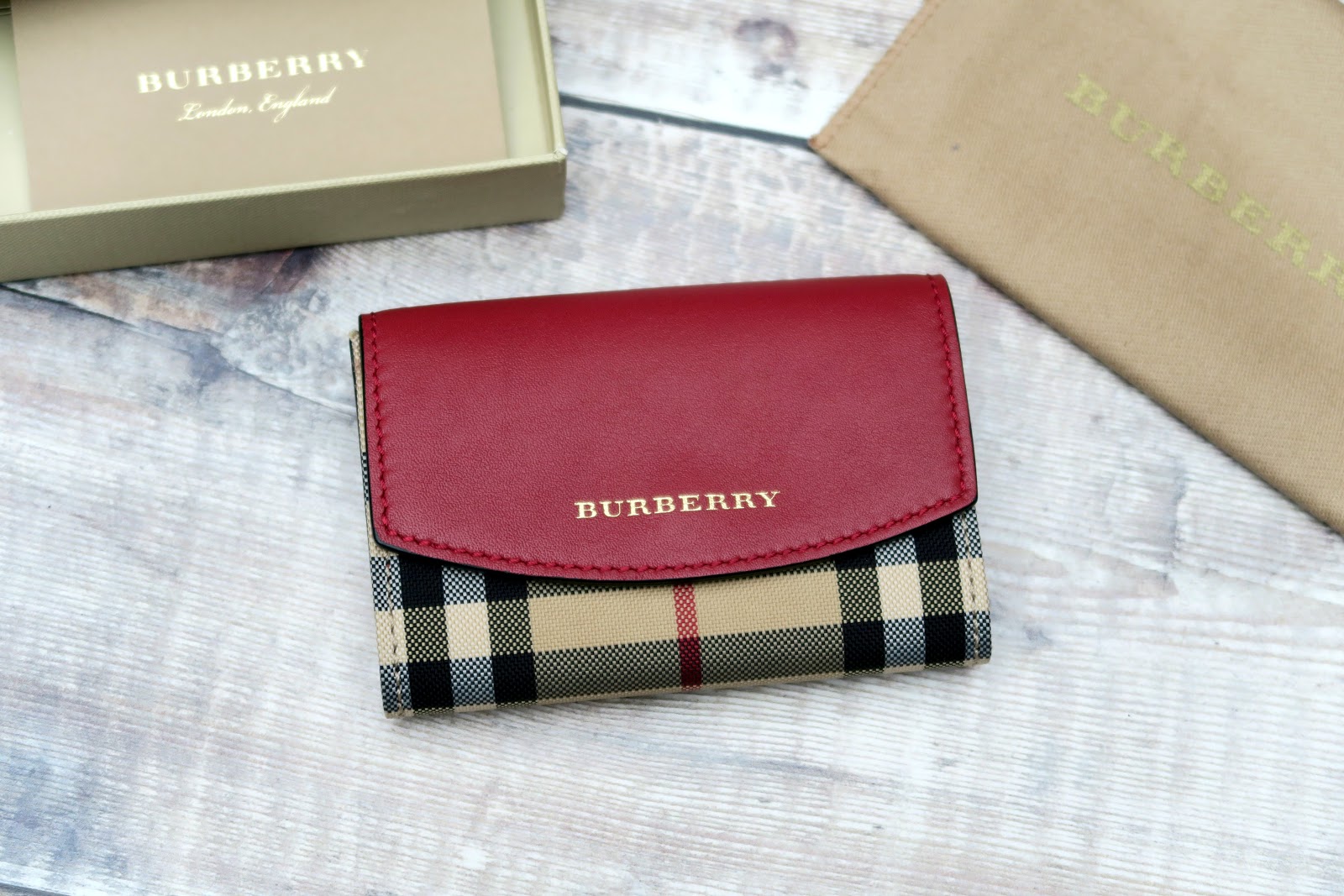 Ikke vigtigt Stædig ødemark Exactly How Much Money I Saved At The London Burberry Outlet | ALBOE by J