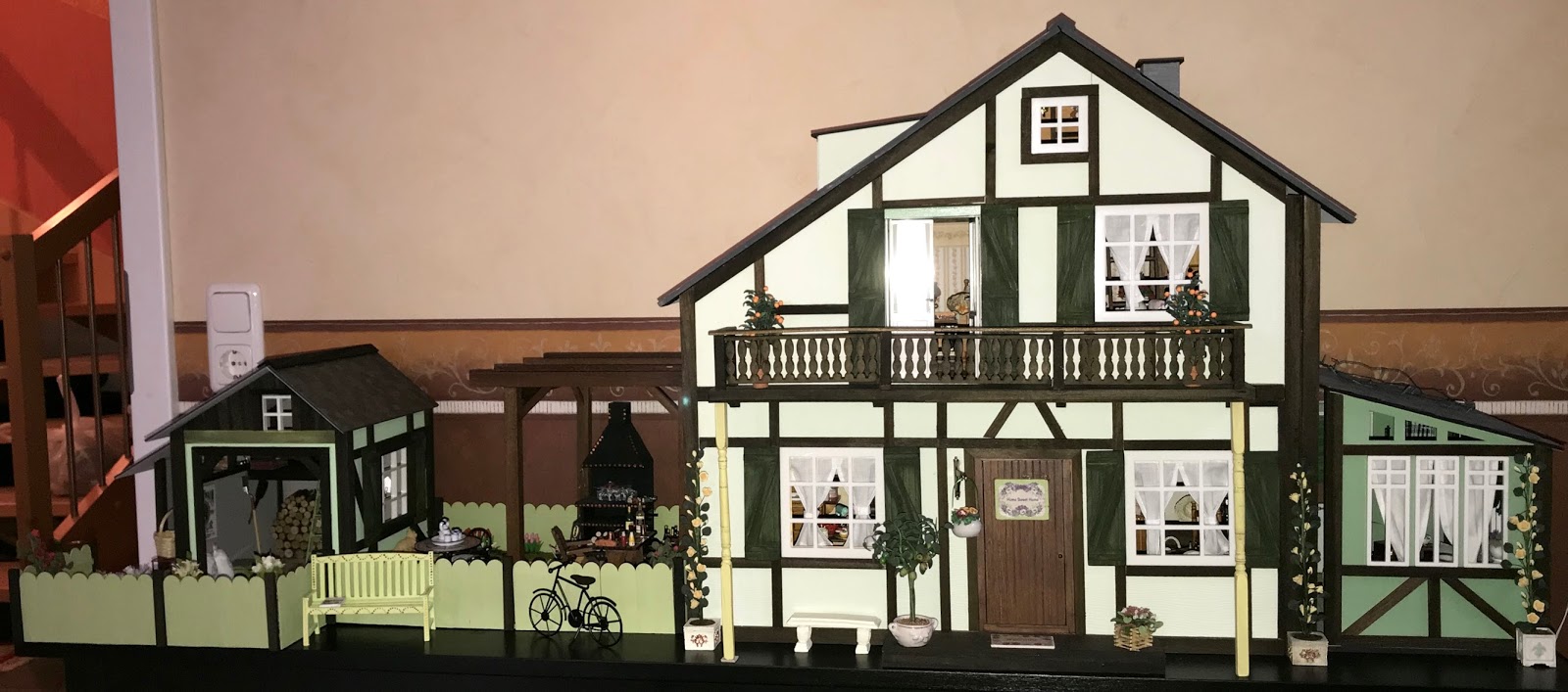 Dany's DIY Minis DORFPUPPENHAUS the big finale )