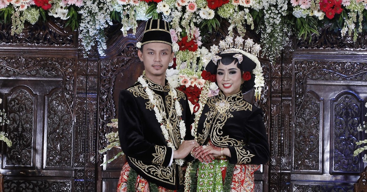 baju wedding adat jawa 