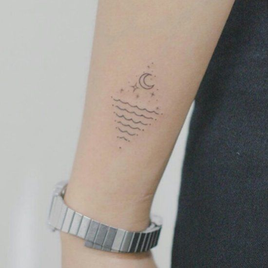 Lovely Wave Tattoo with star and moon