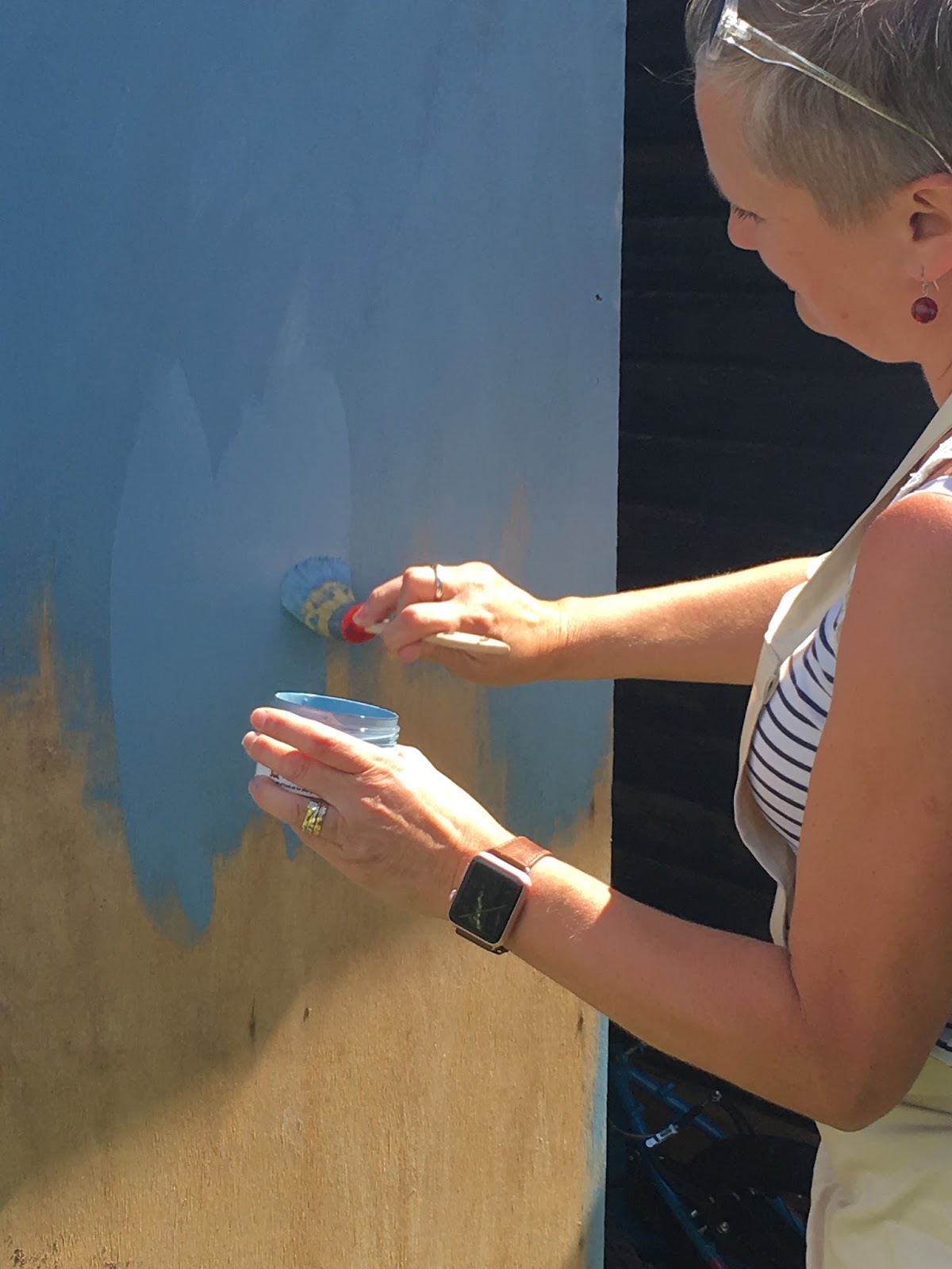 Decorating vintagestyle with Frenchic furniture paints and finishes