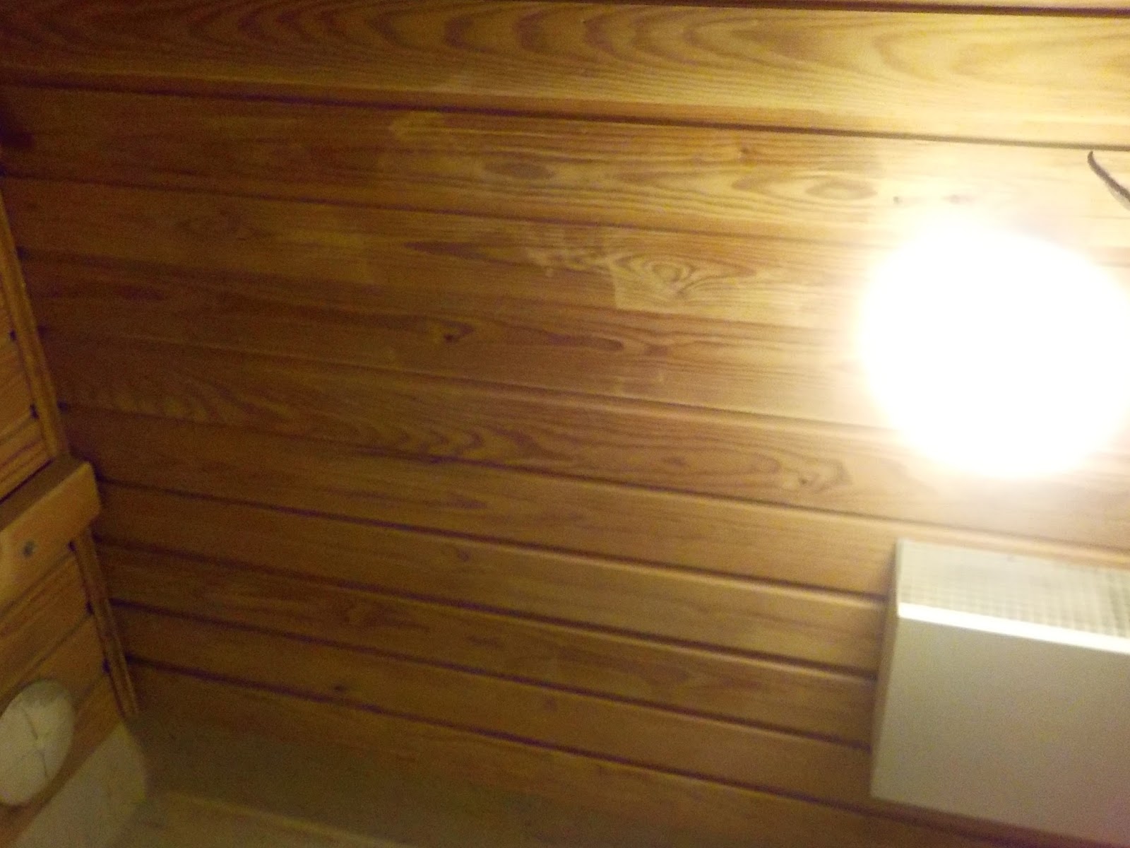 Sisustukseen vinkkejä: Saunan Supi Saunavaha (valkoinen) käsittely