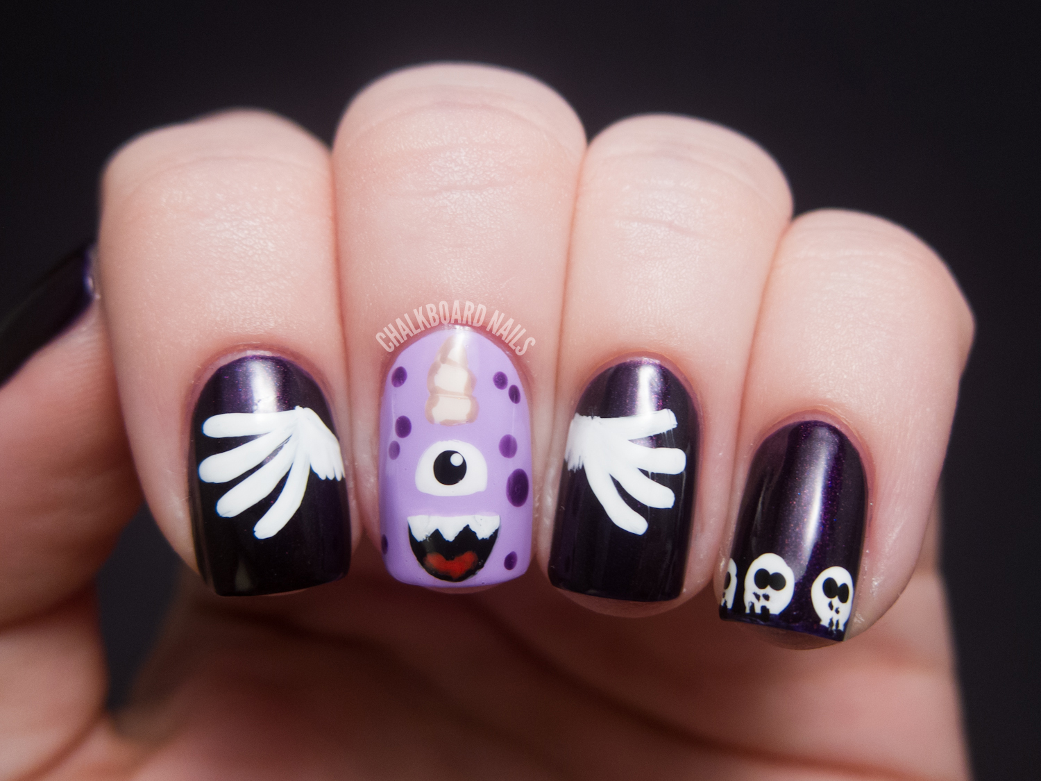 31DC2012: Day 06, Purple Nails | Chalkboard Nails | Nail Art Blog
