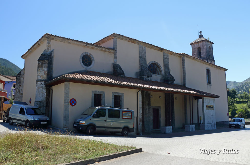 Qué ver en Cangas de Onís: glesia Santa María de Cangas de Onís, Aula del Reino de Asturias