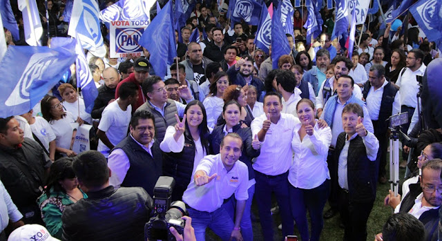 Ana Cristina Ruiz cierra campaña con Riestra, Lili Castillo y Mundo Tlatehui