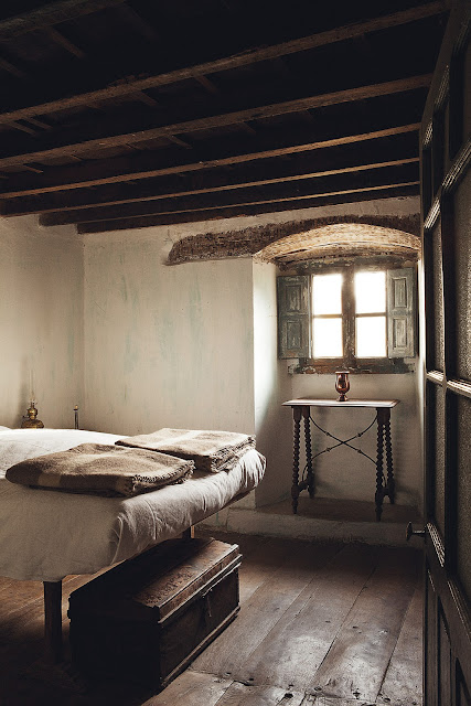 Living in the past at an old Spanish farmhouse