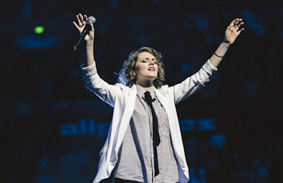 Hillsong Worship Picture