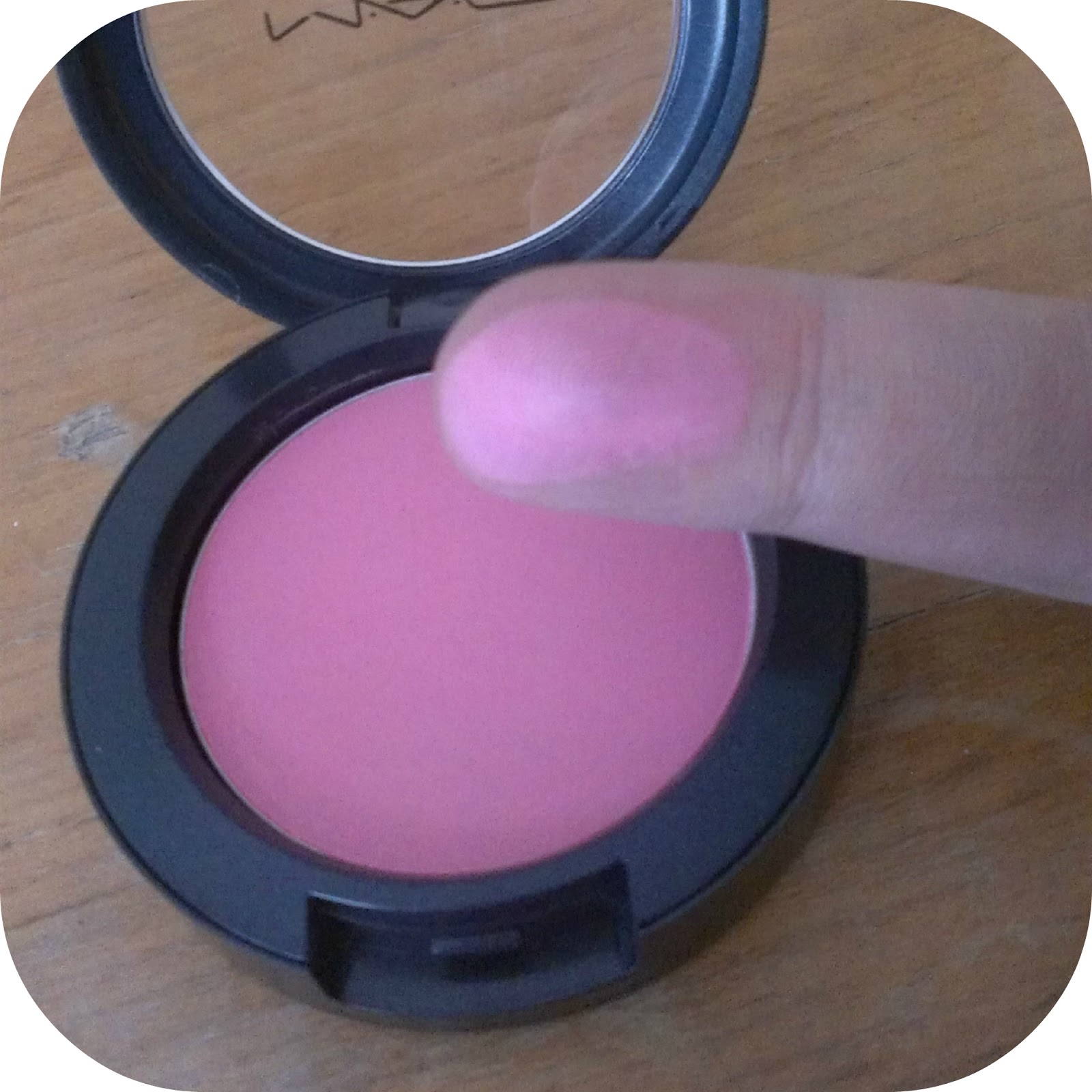mac stay pretty blush