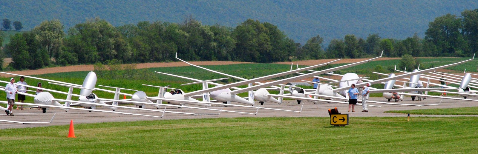 Piet Barber and Family My First Glider Contest