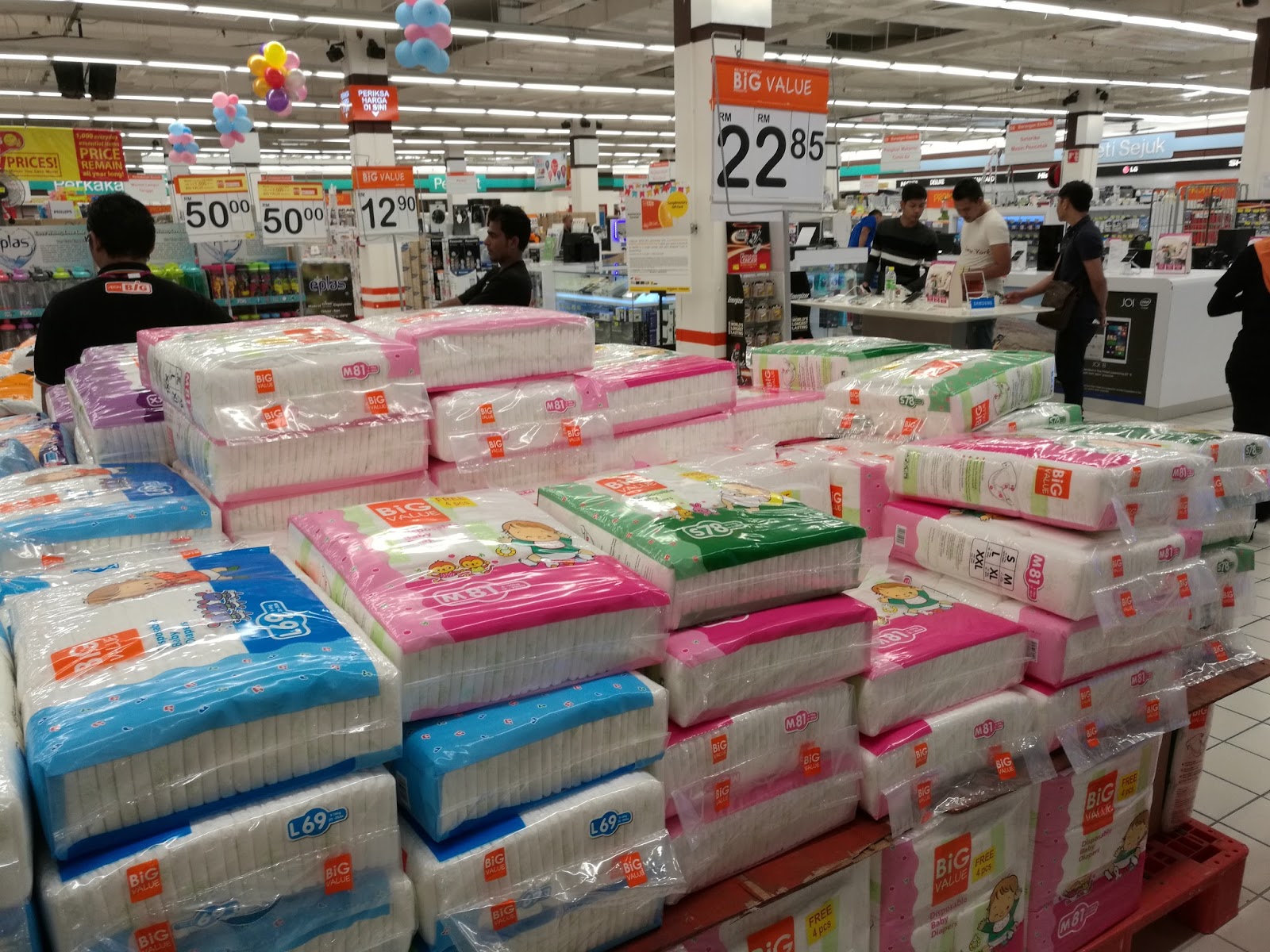 harga pampers tesco