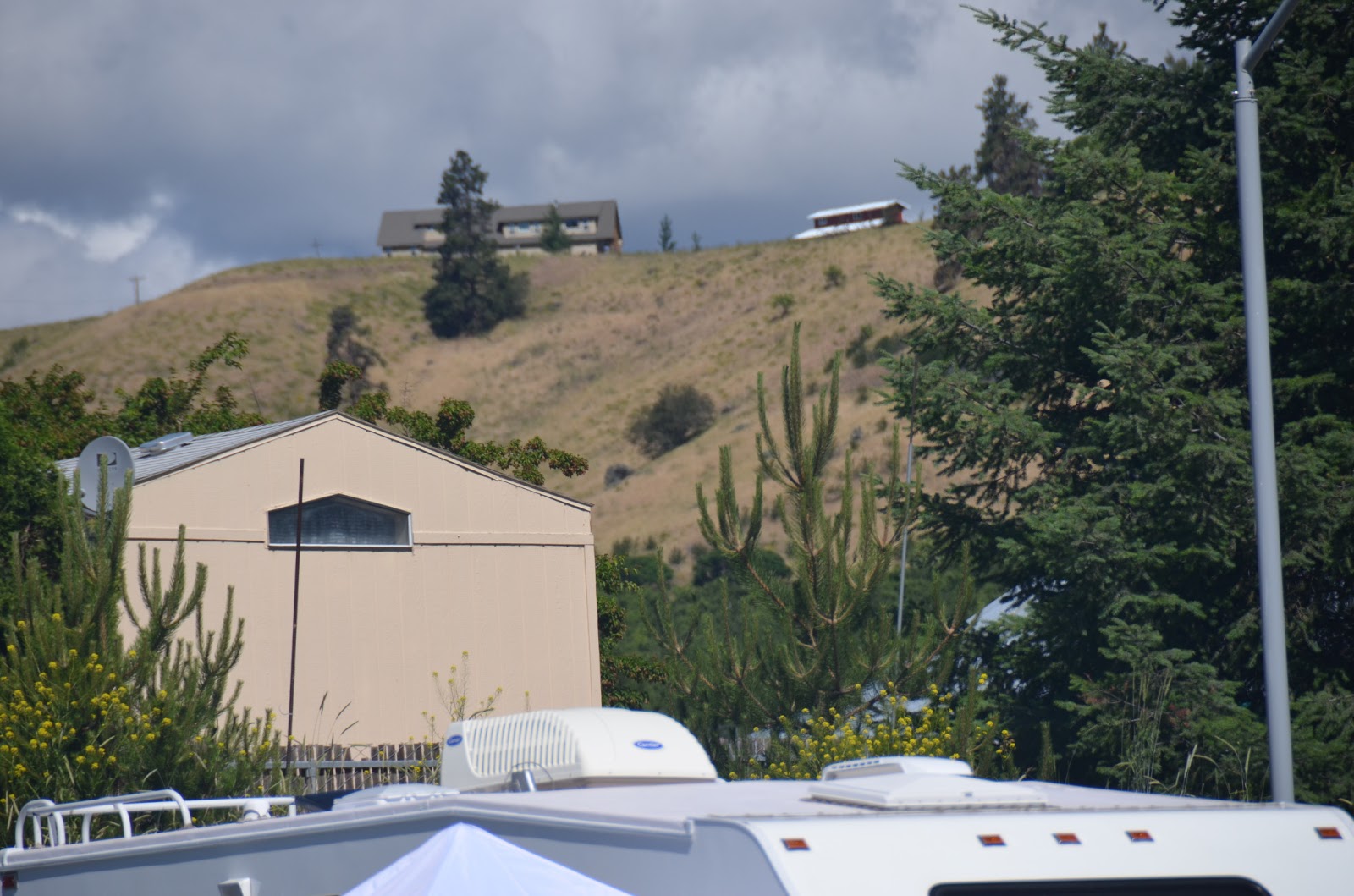 John's Full Time RV Travels Cashmere, Wa at Wenatchee River Bluegrass