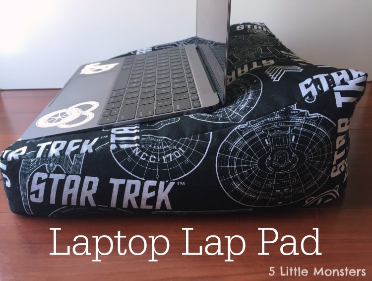 5 Little Monsters: Laptop Lap Pad