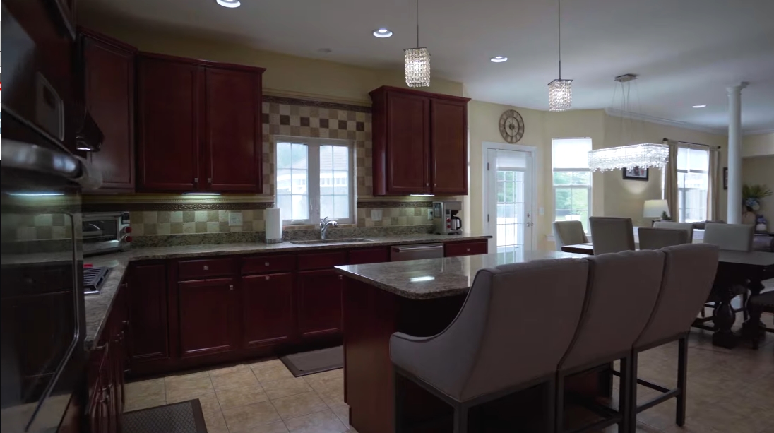 30 Photos vs. 123 Church Ln, East Brunswick, NJ Interior Design Luxury Home Tour
