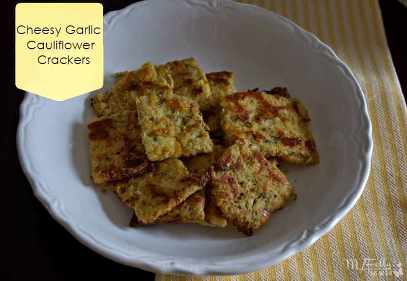 This and that Cheesy Garlic Cauliflower Crackers CIC