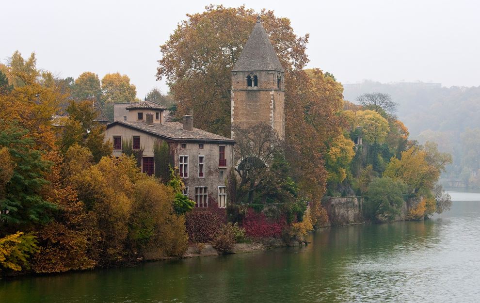 île barbe île barbe lyon