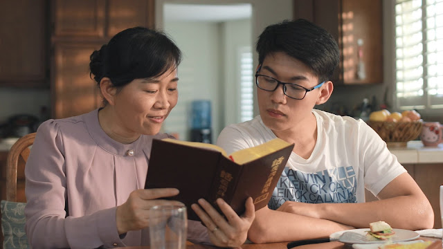 Eastern Lightning ,the Church of Almighty God, Reding God's Words