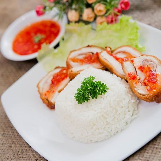 Ayam Gulung Ham Warung 1945: Kangen Dutch Cuisine