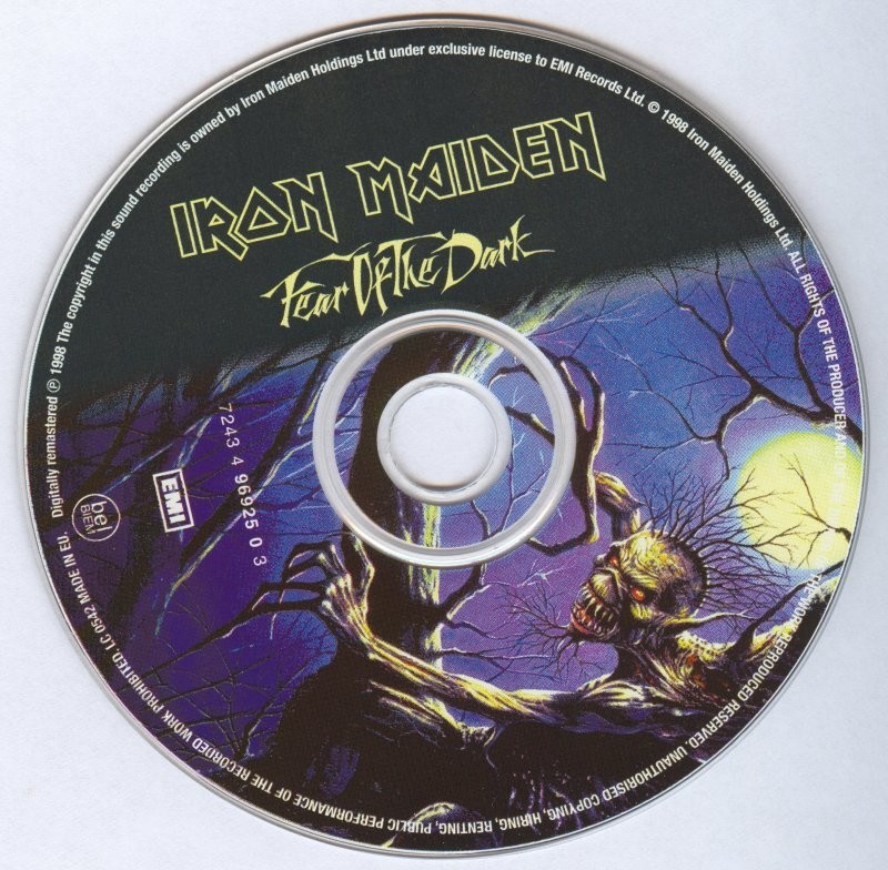 группа iron maiden 1992. Iron maiden fear of dark альбом. Fear of the dark обложка альбома. Fear of the dark. Iron maiden fear of the dark обложка.