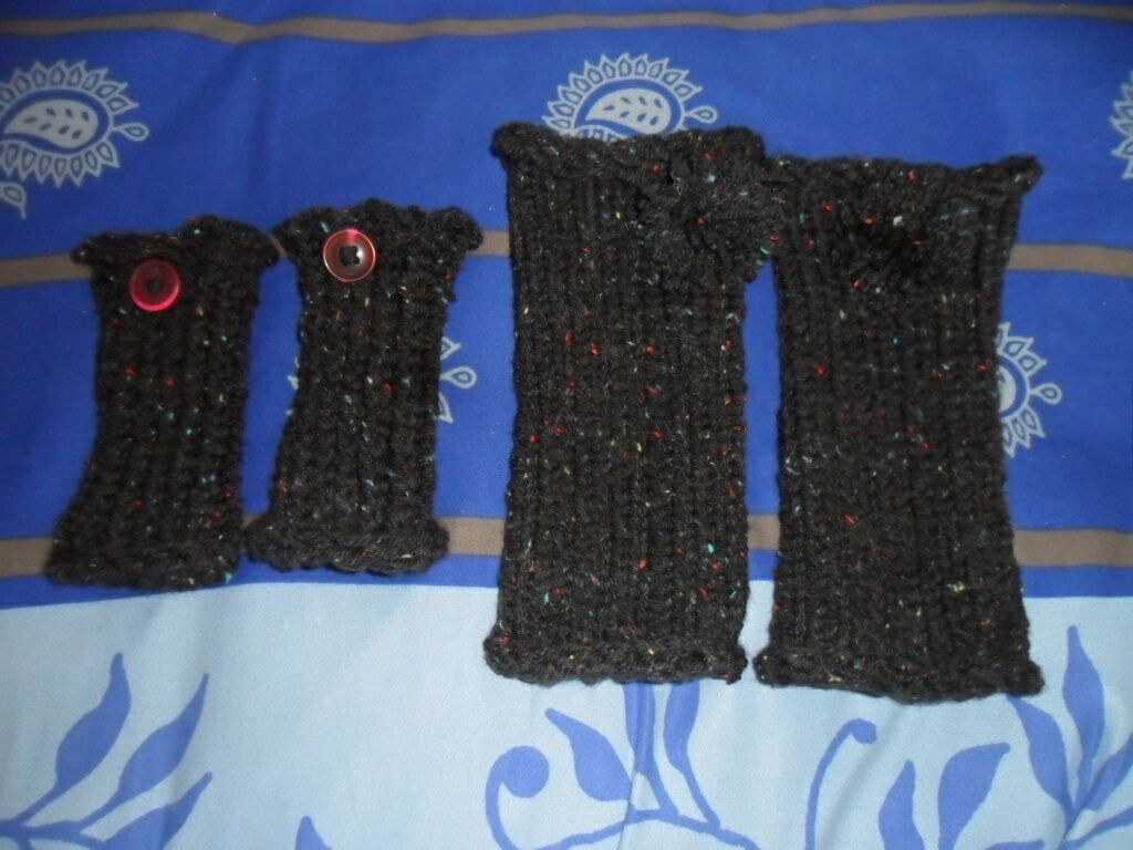 Le Tricotin Geant Belge Comment Faire Des Mitaines Avec Un Tricotin