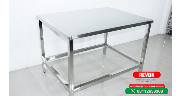 Meja Stainless Steel untuk Adonan Roti Manis & Bakpia Meja Stainless Steel untuk Adonan Roti Manis & Bakpia