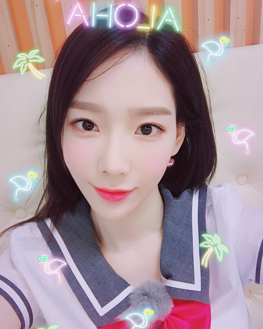 See SNSD's photo updates from their 'Running Man' experience