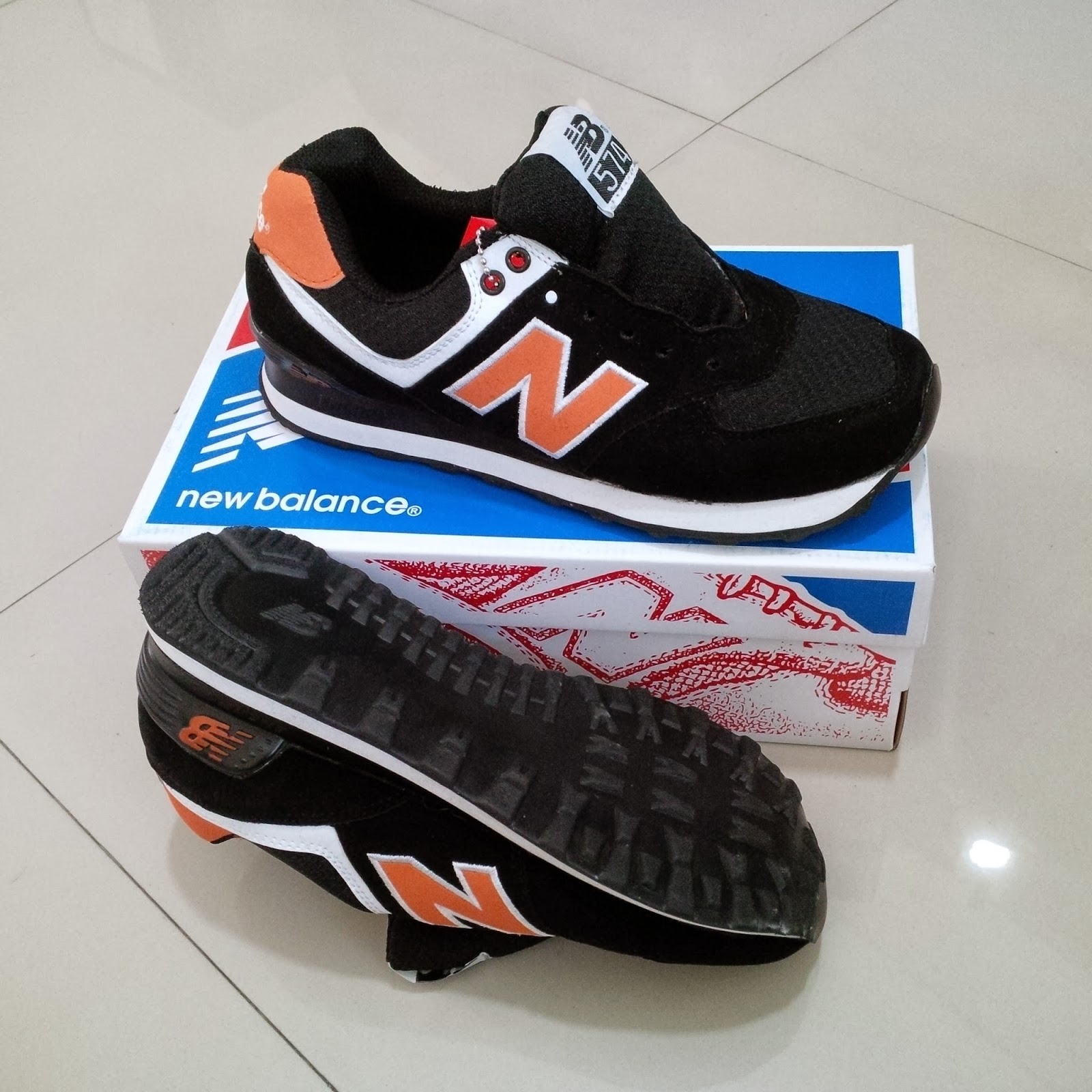 SUPPLIER SEPATU NEW BALANCE TANGAN PERTAMA PUSAT GROSIR SEPATU