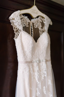 lace wedding gown