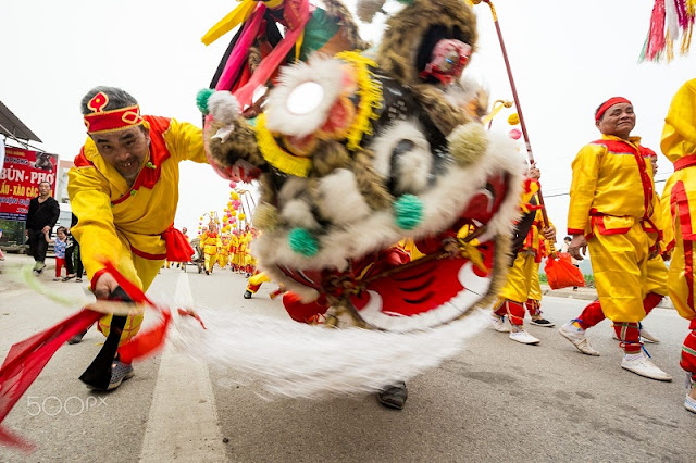 Lion dance: Keeping a cultural identity on Tet holiday 3