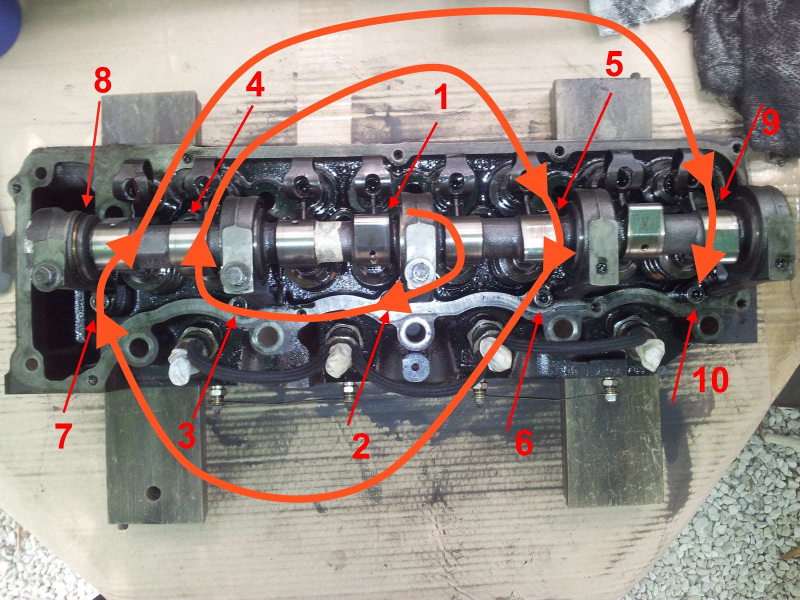 Opel Frontera A 2.3 TD - Cylinder Head Disassembly - Part2 (Camshaft removal)