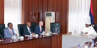 Buhari meets with Shell team