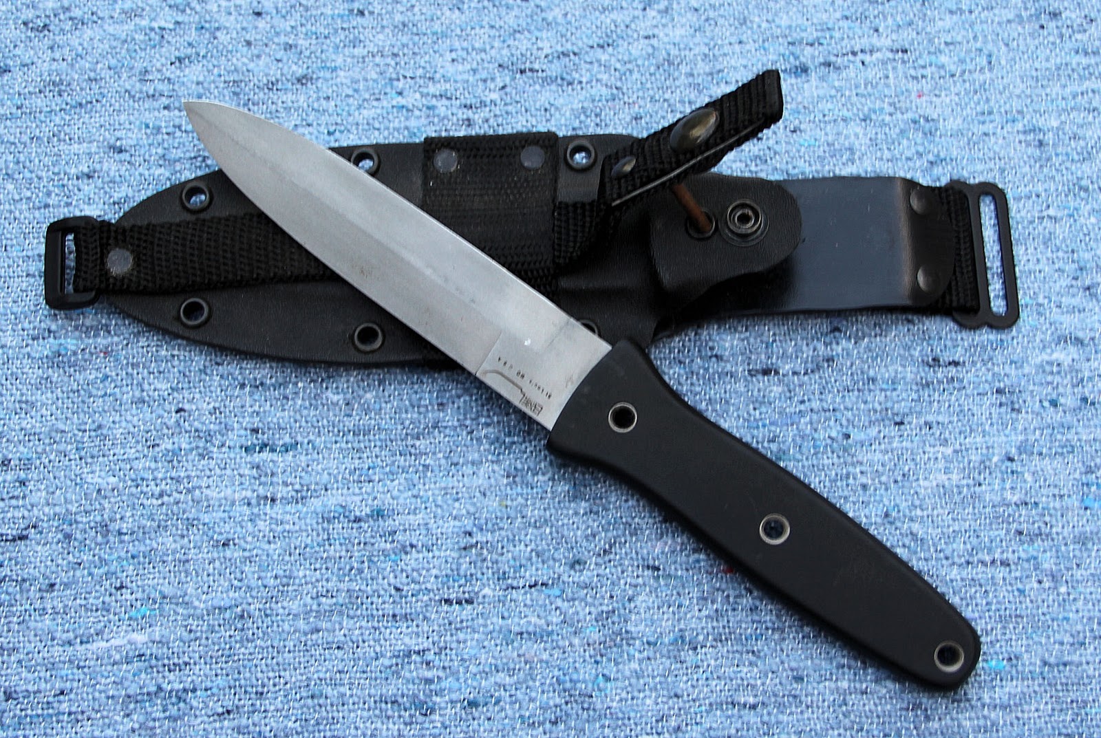 BACO TACTICOS CUCHILLOS BLACKJACK BLACKMOOR 2000 PARATROOPER KNIFE
