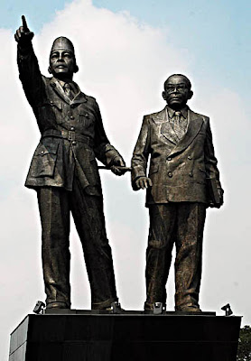 Soekarno Hatta Statue, Jakarta airport