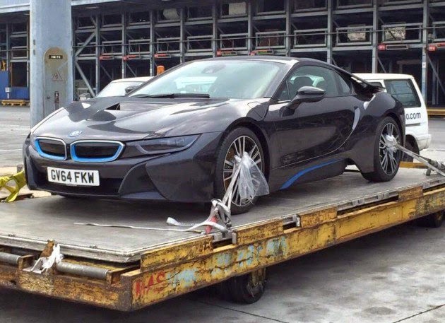 4 Gambar Adakah BMW I8 Ini Hadiah Dari Putera Charles Untuk Sultan 4 Gambar Adakah BMW I8 Ini Hadiah Dari Putera Charles Untuk Sultan