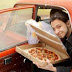 Gara-gara Lama Jones, Pria Ini Menikah dengan Pizza