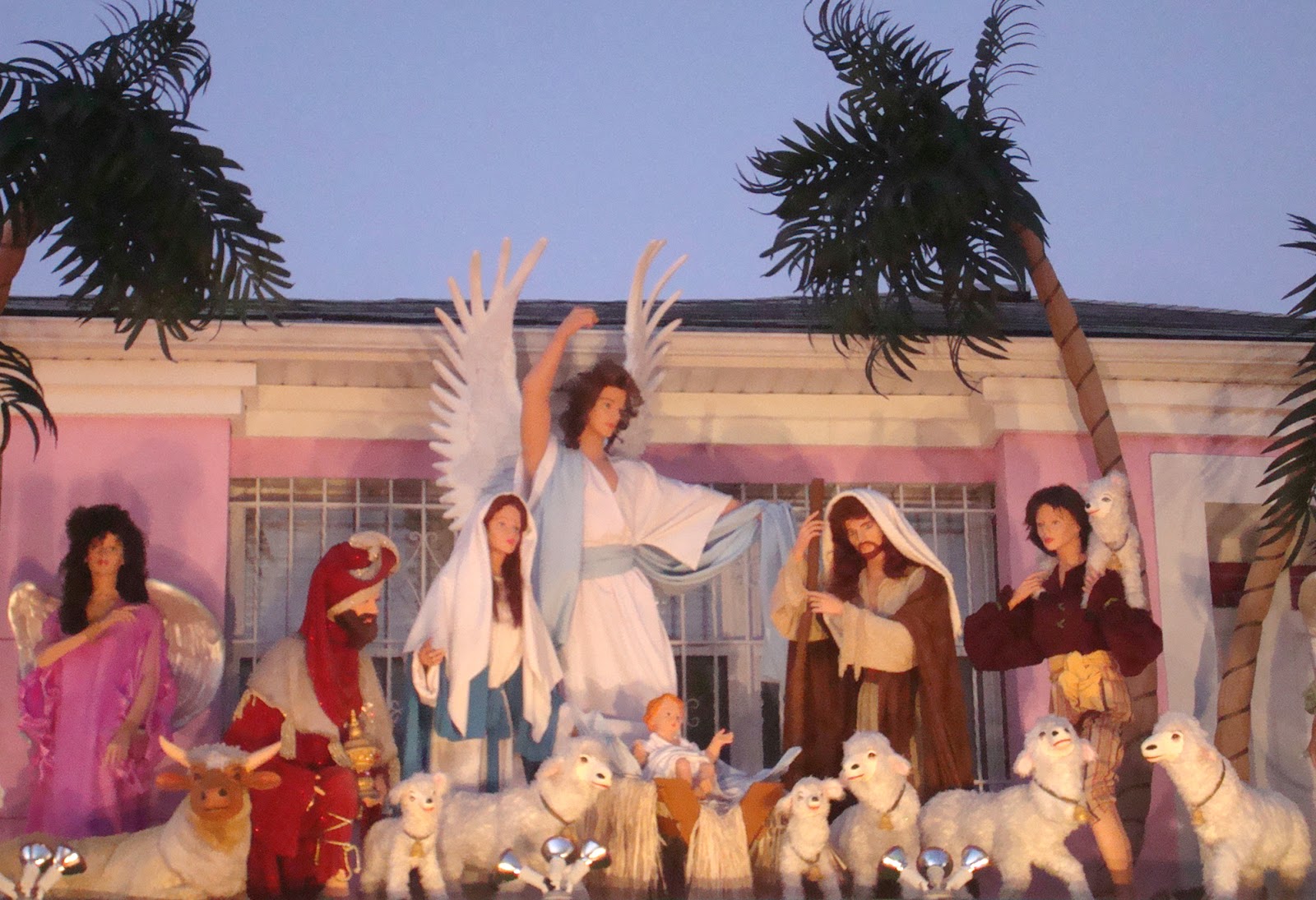 ART & INSPIRATION A Bronx (Christmas) Tale The Bronx Christmas House