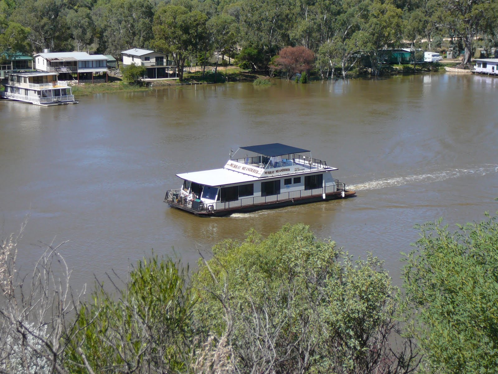 Andrew and Nikki around Oz South Australia