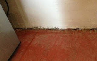 floor separating from walls