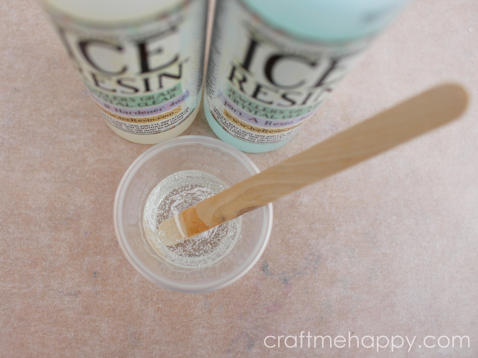 Craft me Happy!: How to make resin glitter dots