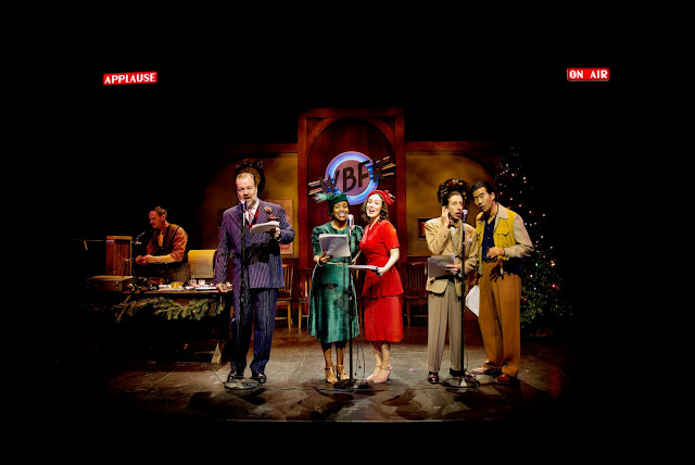 Review: Pasadena Playhouse Brings Back Live Radio Play IT'S A WONDERFUL LIFE  Image