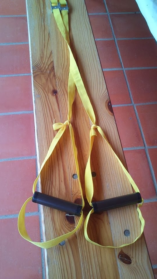 O que por aqui se faz! TRX Straps Homemade!