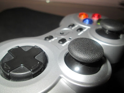 Tech, Gadget and Review: Review Logitech F710 Wireless Gamepad