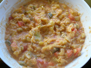 
tortilla Vegana De Patatas, Pimiento Y Tomate En Microondas
